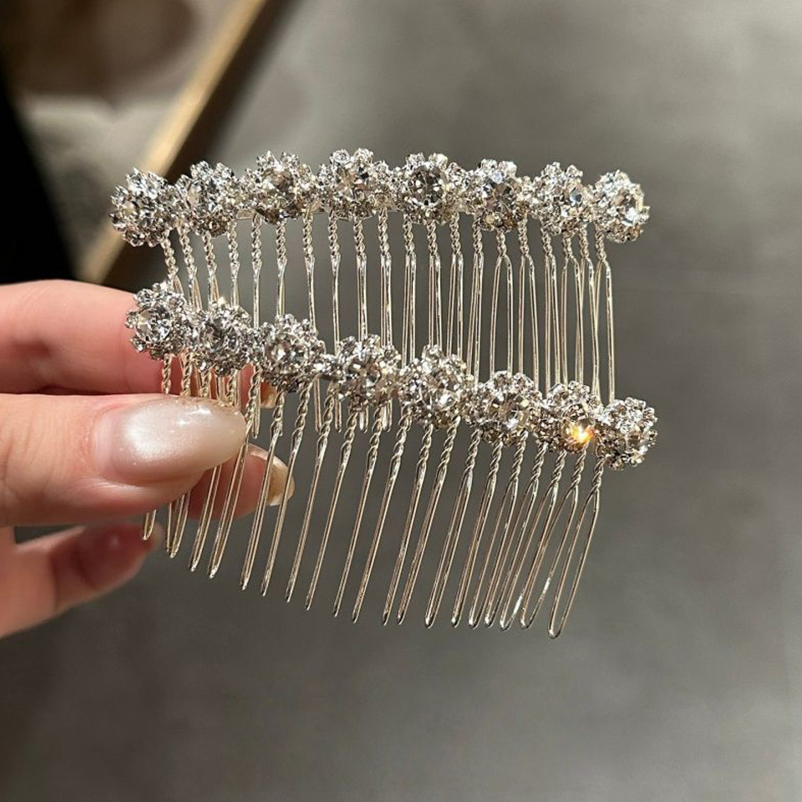 مشابك شعر بتصميم زهرة مرصعة با - مراجعة Wedding Decoration Supply وسعره