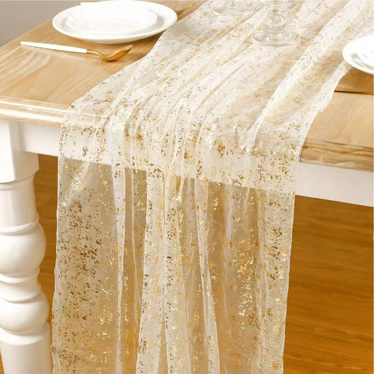 مفرش طاولة أسود ذهبي بتطريز حر - مراجعة Table Runner Sequin وسعره